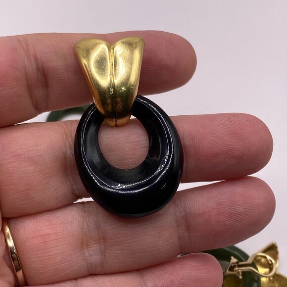 Vintage, 3-in-1, 1960s 18K Gold Earrings w/ Real Jade & Onyx Accessories #401 - Picture 5 of 14